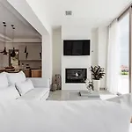 וילה Etherealvilla-family With Pool *