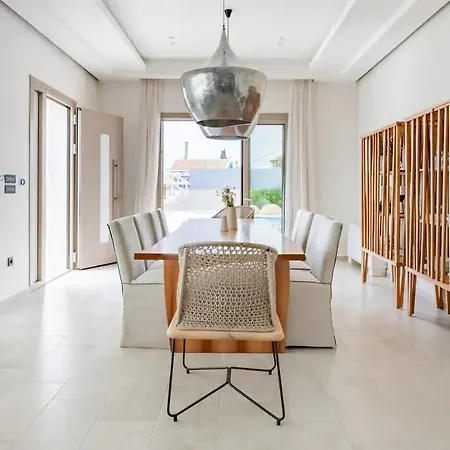 别墅 Etherealvilla-family With Pool