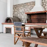 Vila Etherealvilla-family With Pool